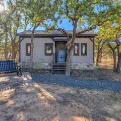 Viognier: Pet friendly, Hot-tub, 10-Mins to Downtown!