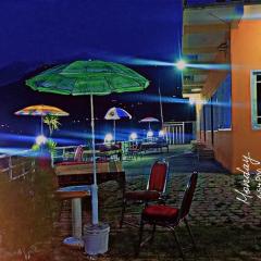 Sky resort ajk patikka