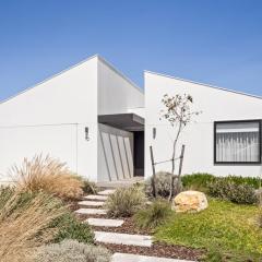 Amila - central location with designed spaces
