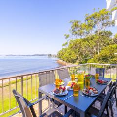 The Pelicans 6, 53 Soldiers Point Rd - stunning waterfront unit
