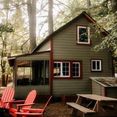 Rustic, Pet Friendly Cabin on the Hudson River, Perfect for a Glamping Weekend in the Adirondacks