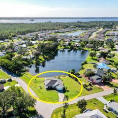 Spacious lakefront pool home in North Fort Myers