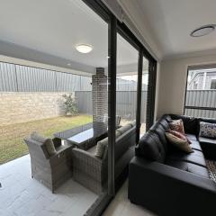 4 Bedrooms Home