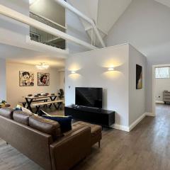 A Cozy Magical Retreat at Knightwood Oak, New Forest