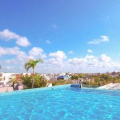 Resort style Stay WiFi Work Desk Gym and 2 Pools