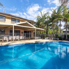 Water Lane - Swimming Pool - 4 Mins Walk to Bay