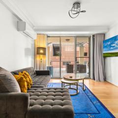 Spacious 2-Bed Apartment Near Parramatta CBD