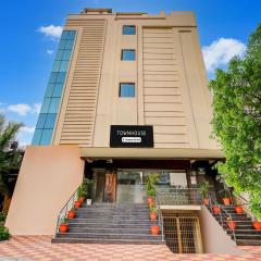 Super Townhouse Gajuwaka Centre