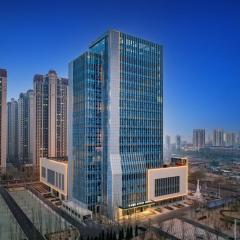 秦皇岛火车站北港大街亚朵酒店