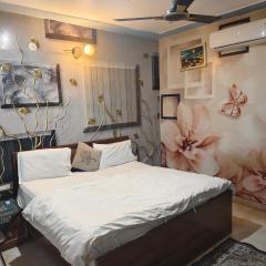 Govind Residency Near India Expo Mart Greater Noida