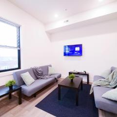 New Modern 2BR Apartment - minutes to NYC