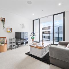 Spacious1 BR@waterfront Olympic Park_free carpark