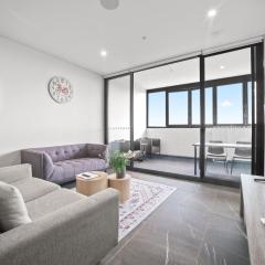 GREEN Skyline View2BR close to Easter Show