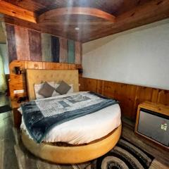 Fossis Grand Cottage