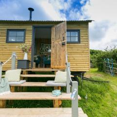 Ynys Hideout