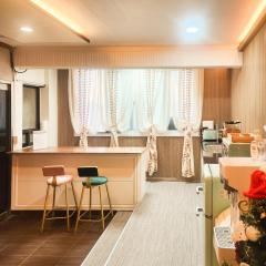 Romance Hotel
