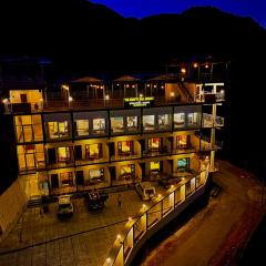 The kempty Fall Resort, Mussoorie - Lavish & Luxury Stay