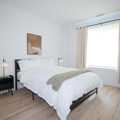 Stylish Luxe 1BR - Easy Access to NYC