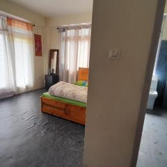 Mountain Majesty Homestay, Sombaria