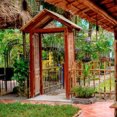 Nhà lá Miền Tây Việt Nam