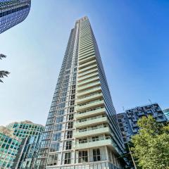 RHD Luxury Condos-Downtown, CN Tower, Metro Toronto Convention Centre, Rogers Centre, Free Parking