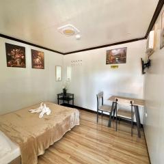 Nazarene Apartelle -R3