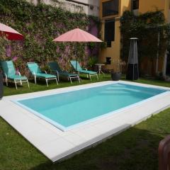 Hotels Collect Adriana Monet
