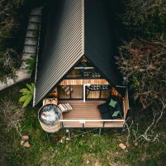 The Eco Cabin Tasmania - Cedar Hot Tub