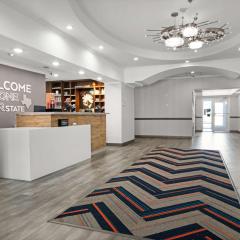 塞甘希尔顿恒庭酒店