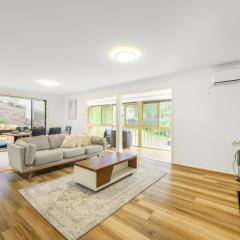 5BR Peaceful Oasis with Wifi Garage