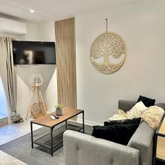 Loft avec climatisation, terrasse et parking