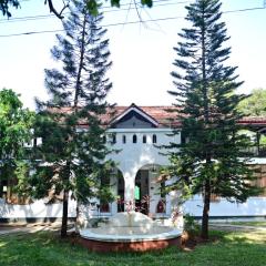 Riyasatkar Heritage Resort