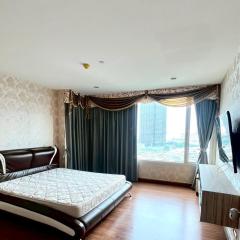 Room near Iconsiam 2km