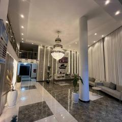 Hammer Luxury Guesthouse