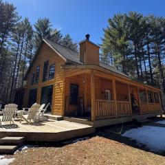 Camp Pinemere - Large Northwoods Private Home