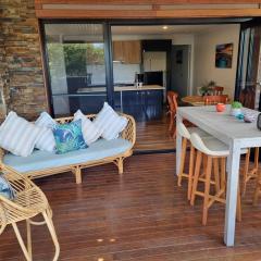 Bermagui Coastal Hideaway - Pet Friendly