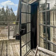 Lovely Home In Lärbro With Wifi