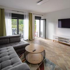 Moderne Erdgeschoss Wohnung