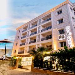 Palm Beach Hotel