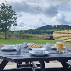 Stanloch Cottage - rural, well equipped, games room, EV