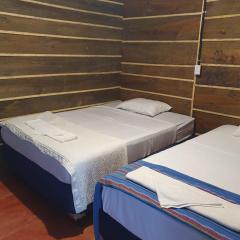 Rustik Hostal