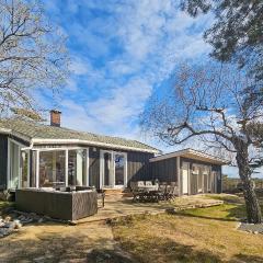 Beautiful Home In Gressvik