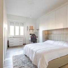 Modern Apartment Near Rogoredo