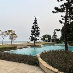 Boulevard Tuscany Cha Am Hua Hin by Bird of Paradise