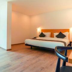 Super Townhouse Hotel Royal Adress Nearest Parthala Chowk