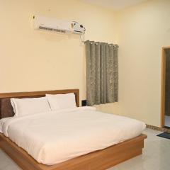 The Dollar Hotel & Resort
