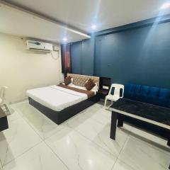 Champion Hotel