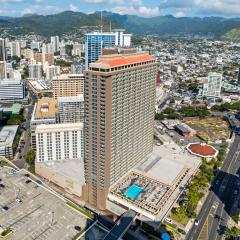 Ala Moana Hotel Condo 15th floor