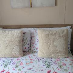 Floppy Feet Pet Friendly Holiday Home Thornwick Bay, Flamborough