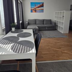 City center 3-room apartment, Parking